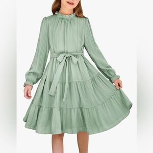 Elegant Kids Formal Dress in Light Gray